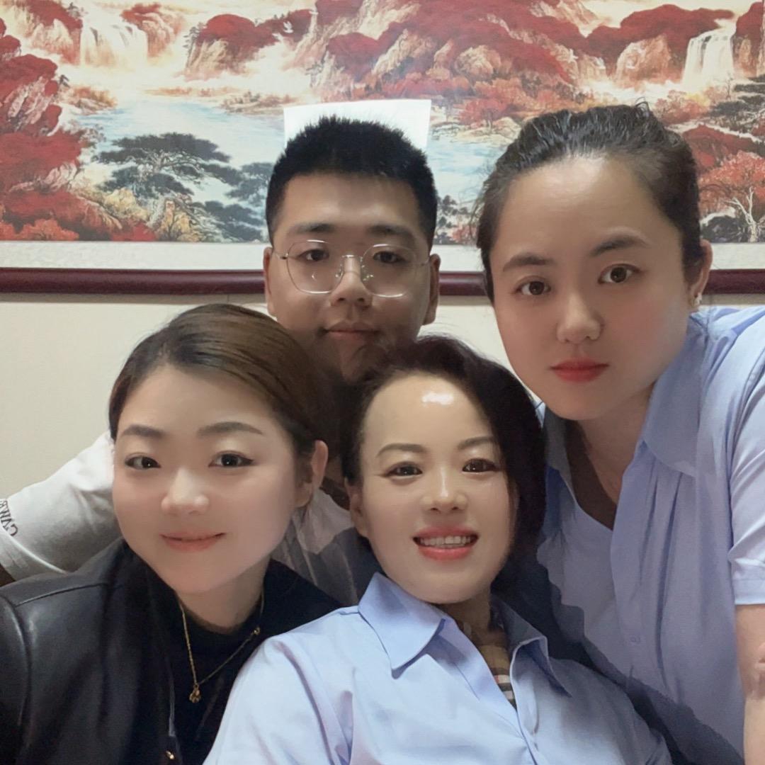 红霞家政孙老师