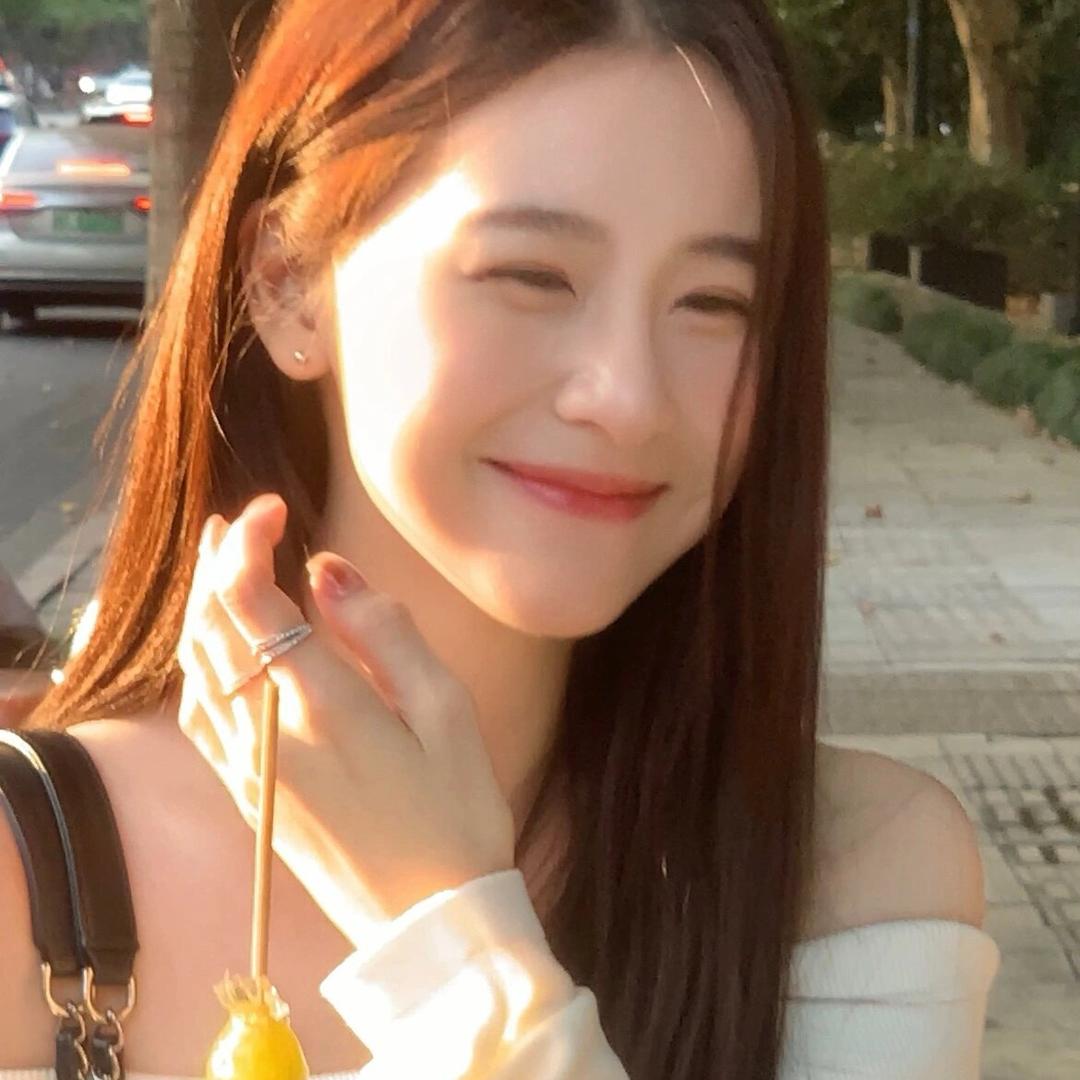 追月亮的羊
