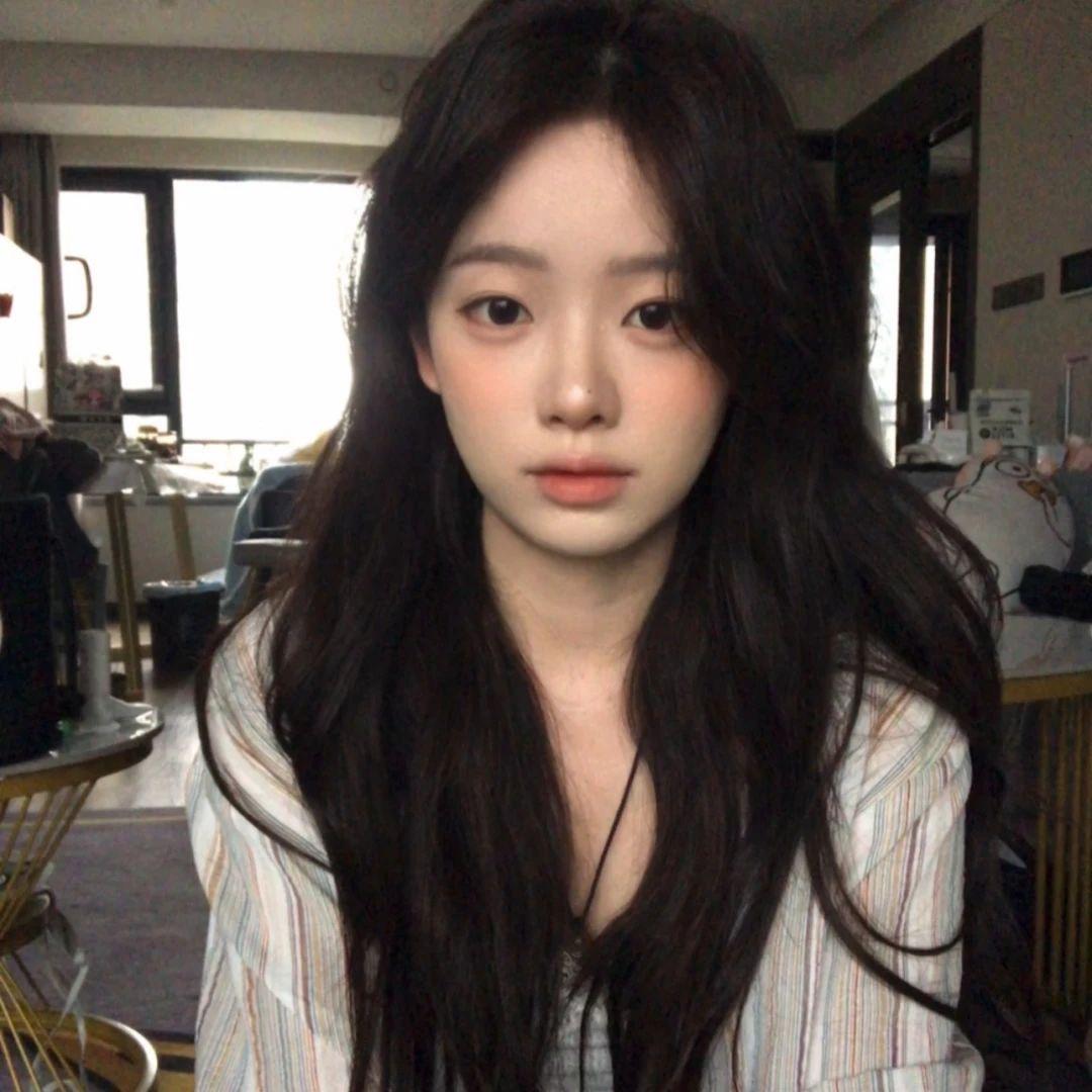 爱看书的小公主👸