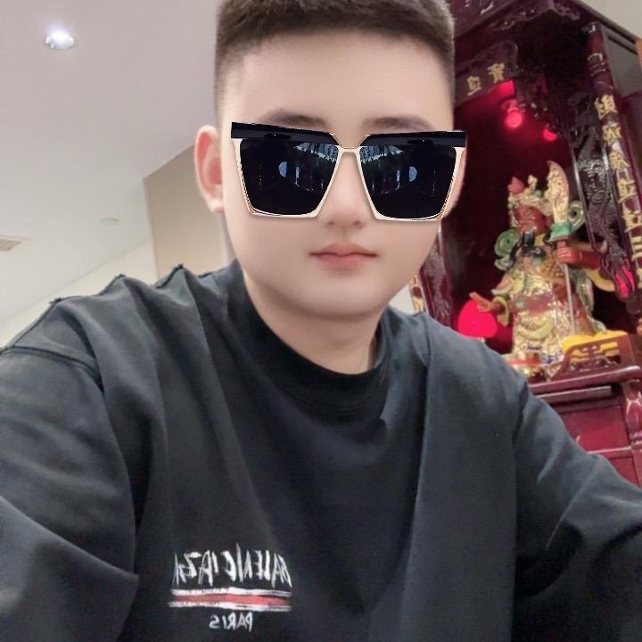 銘⁹