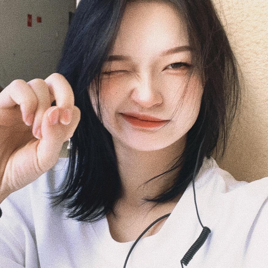 呈贡00后发型师—孟琪