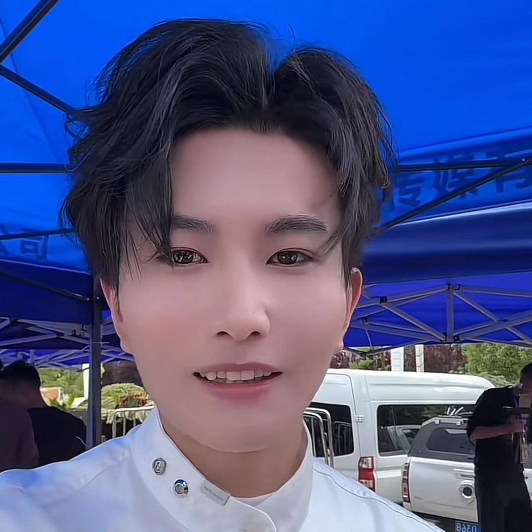 潇潇⁶²⁷