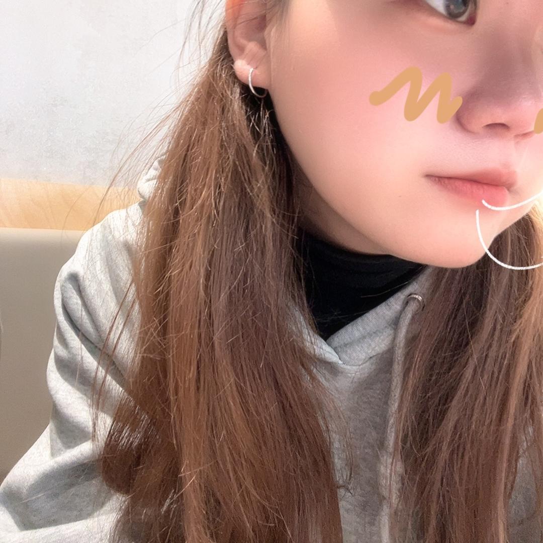 🧏🏻‍♀️宁