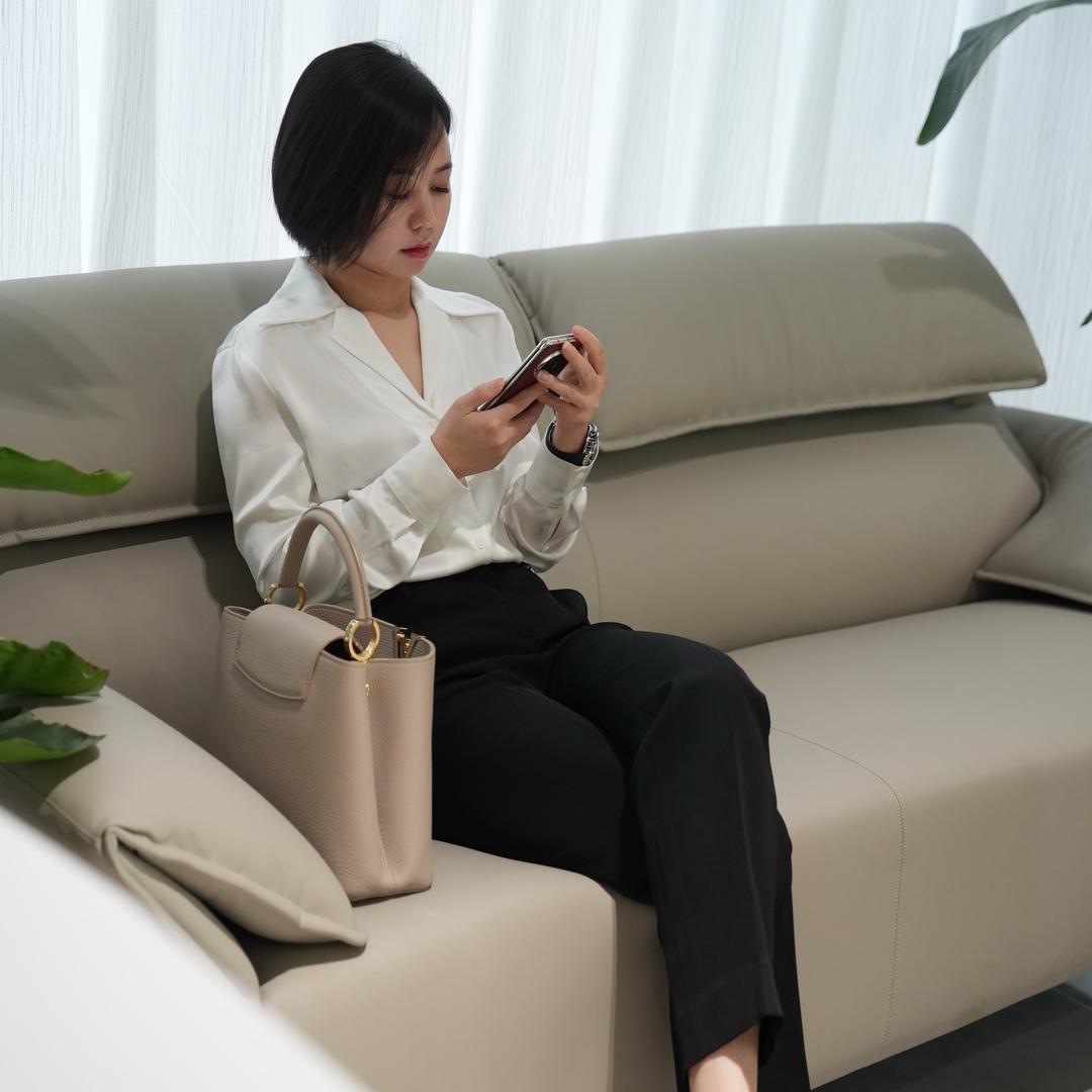 吴老师探校