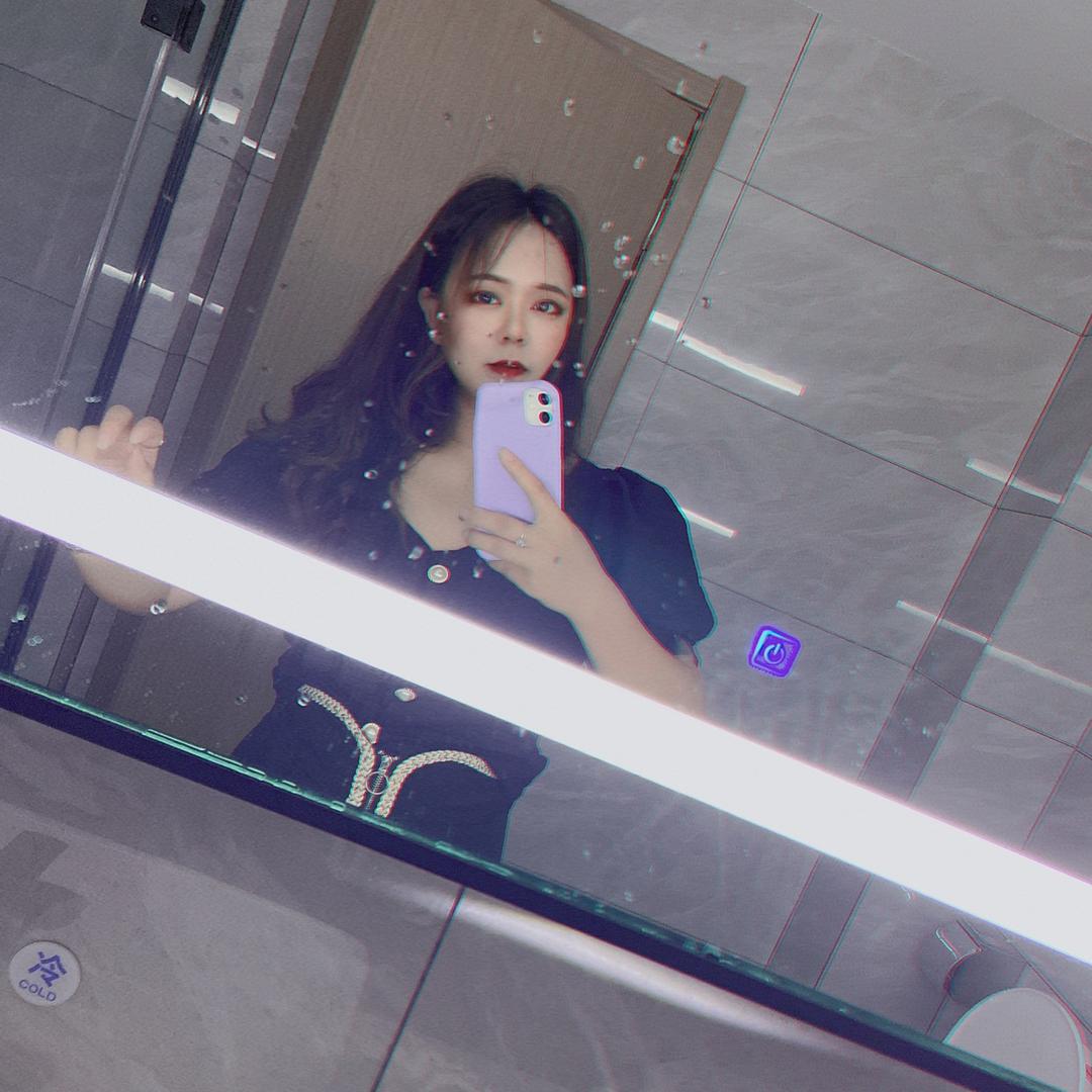 婷 ✿ۣ
