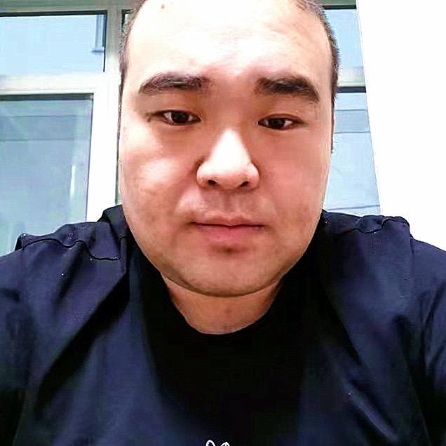 云飞在努力