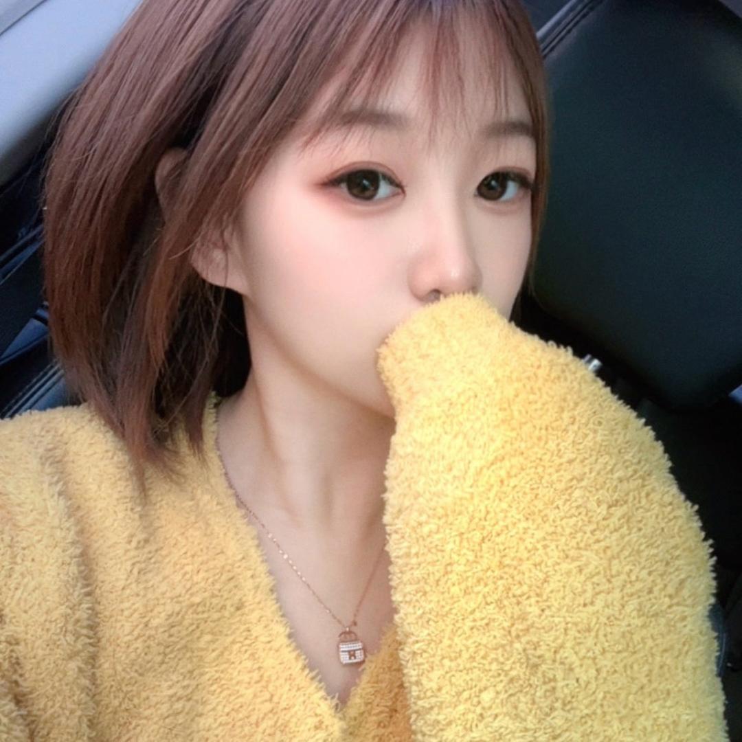 核饰佬小助理～～