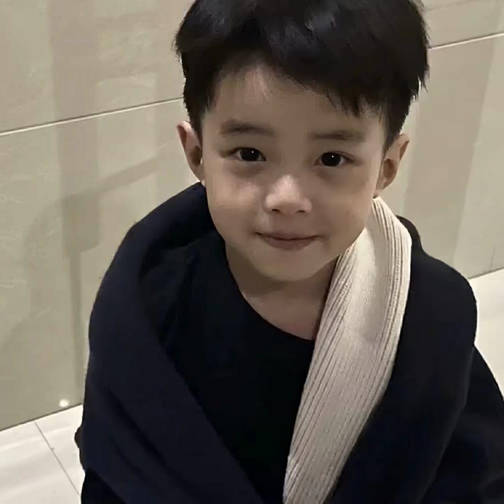 她很任性