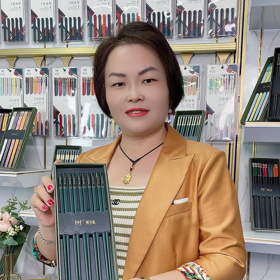 泱泱筷子桩