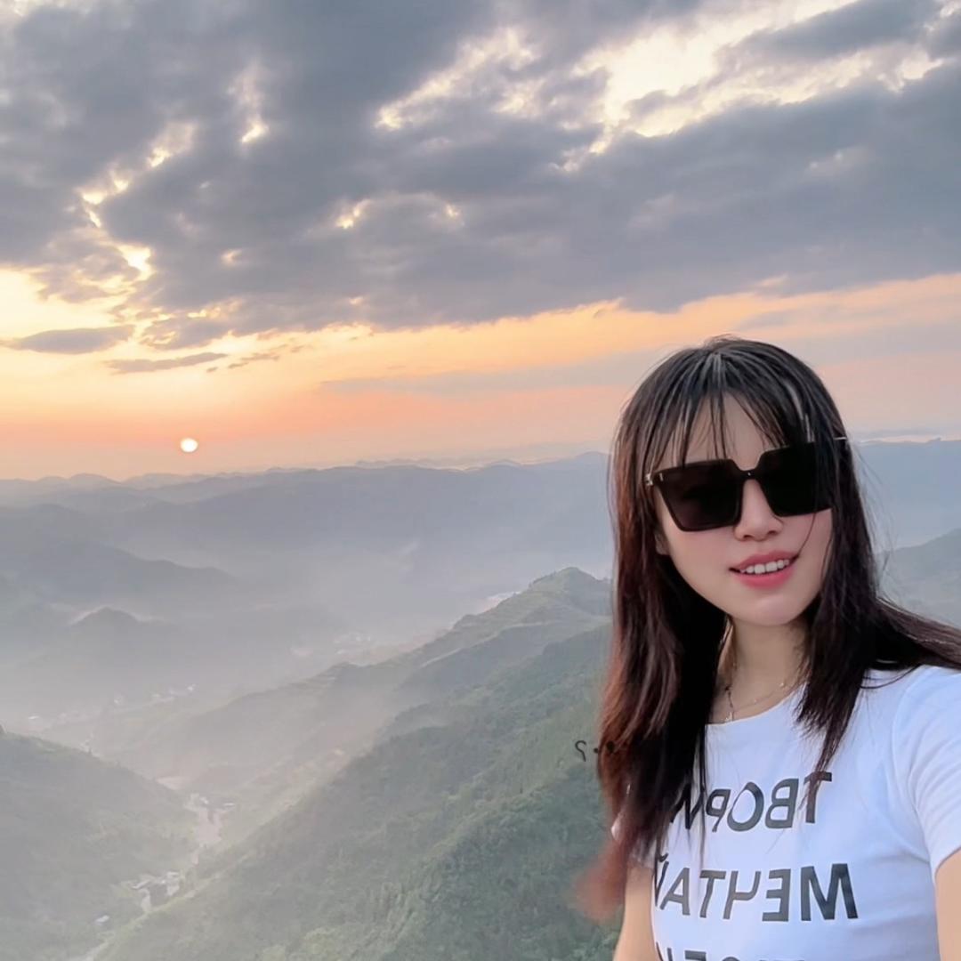 飞飞女装中心市场