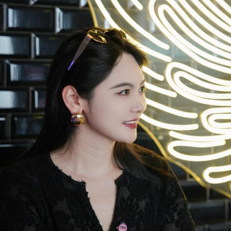 小阿姨在娄底