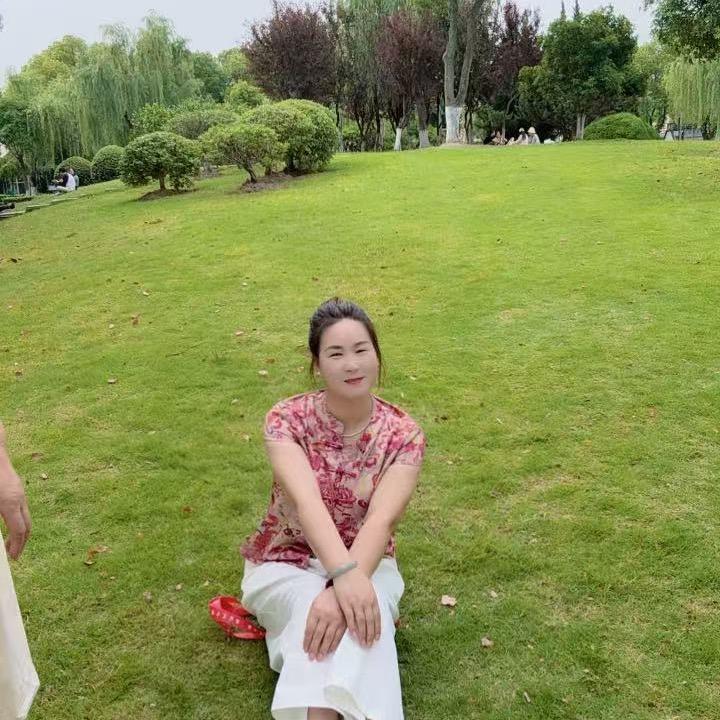 幸福亲芹