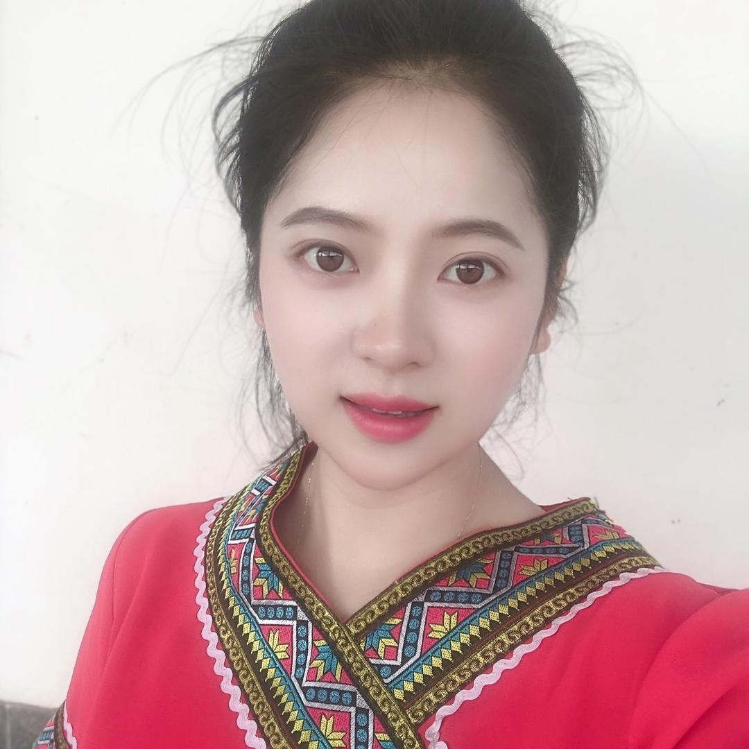 张家界导游小丽