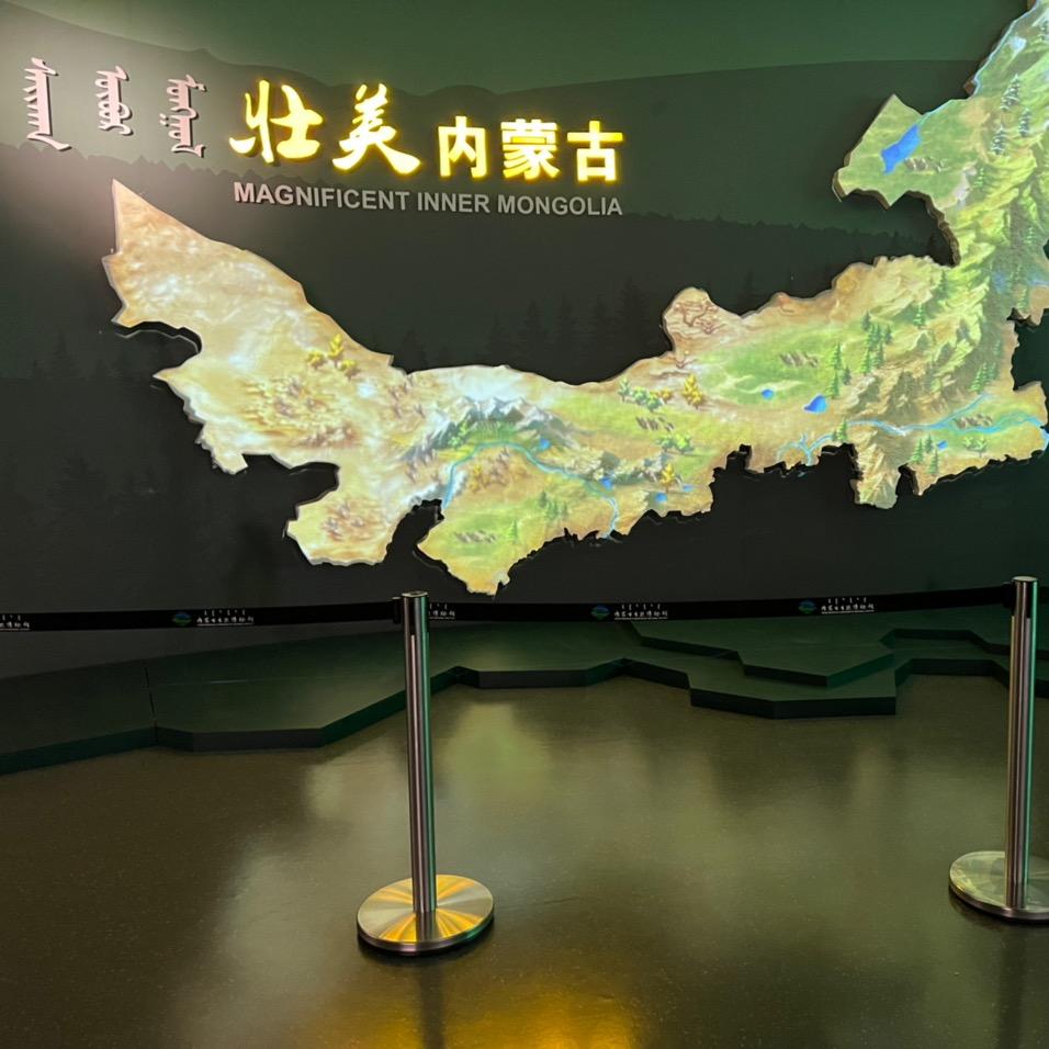 小雷同志