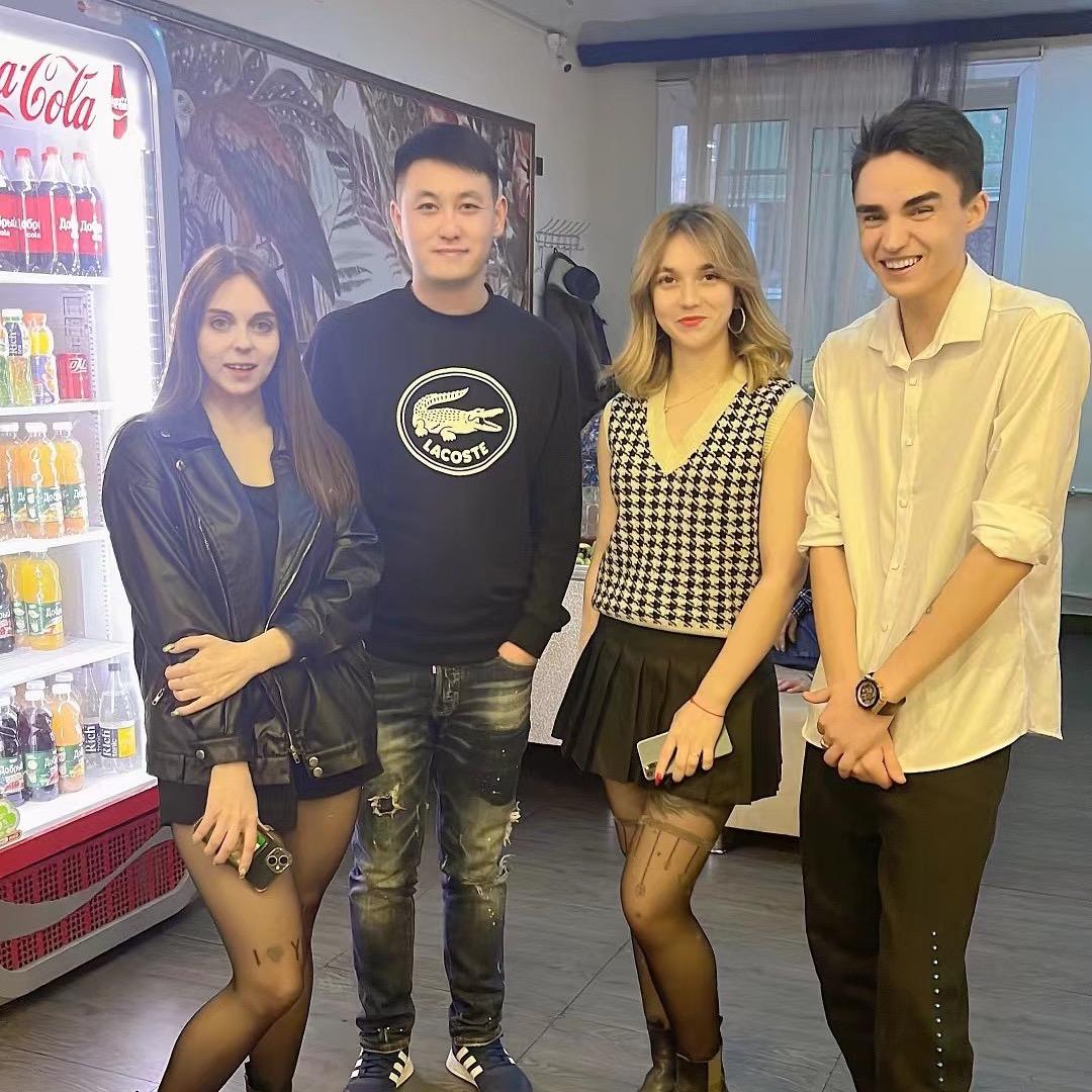伊万俄罗斯食品馆
