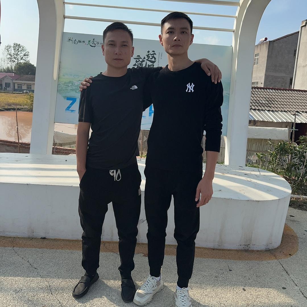 章掌柜和明哥的搞笑日记