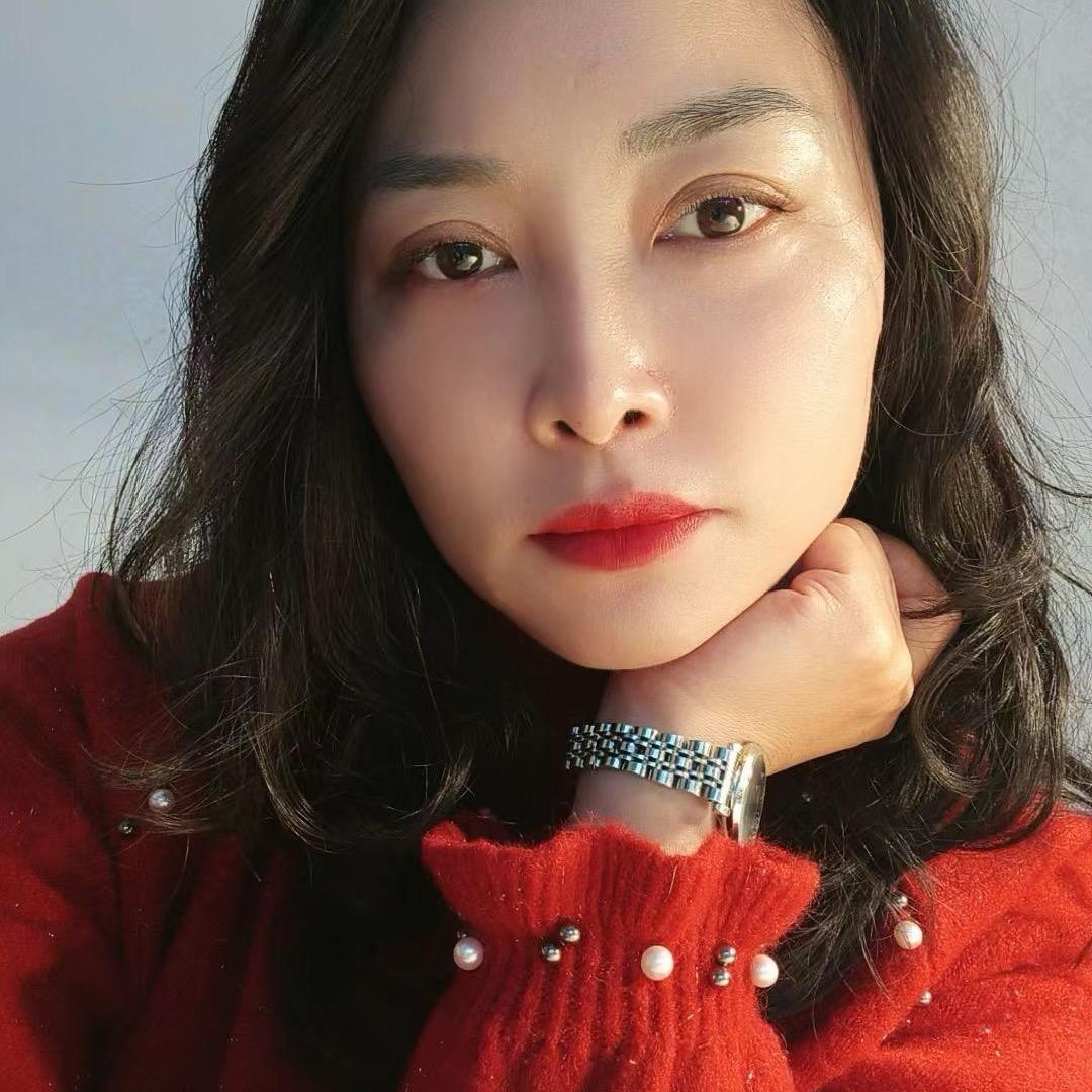 肌肤日记  莫敏