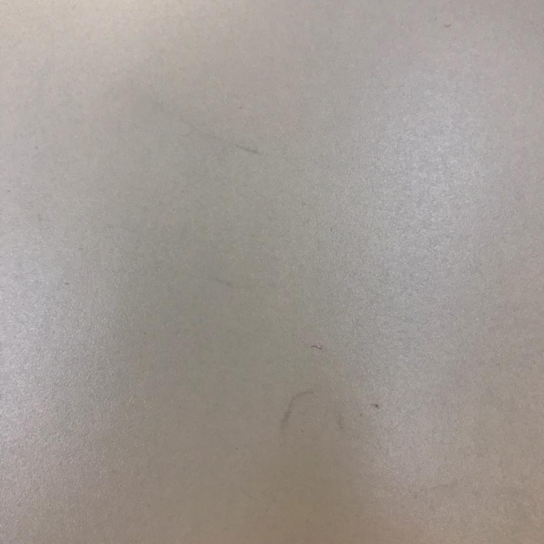 灰白