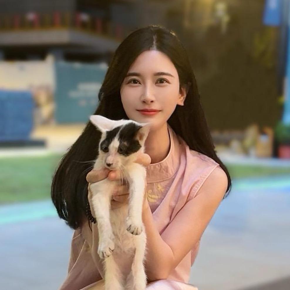 香希欧尼♥️