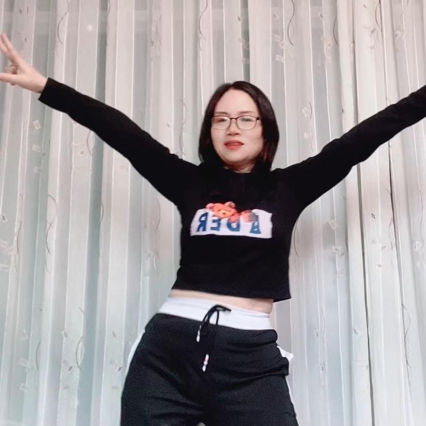简单的快乐（摆胯）