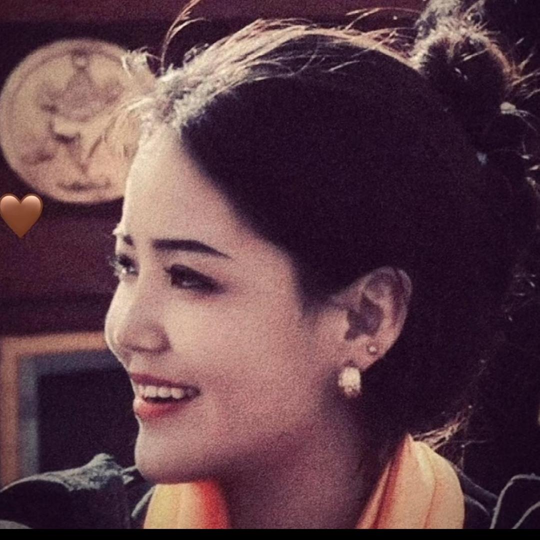 སྲིร་མོ།