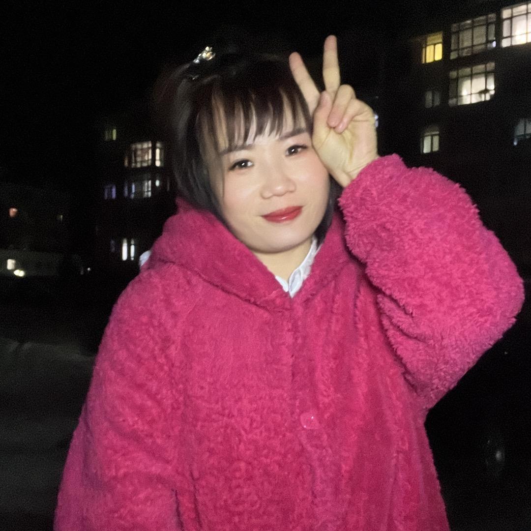 李呵呵吖