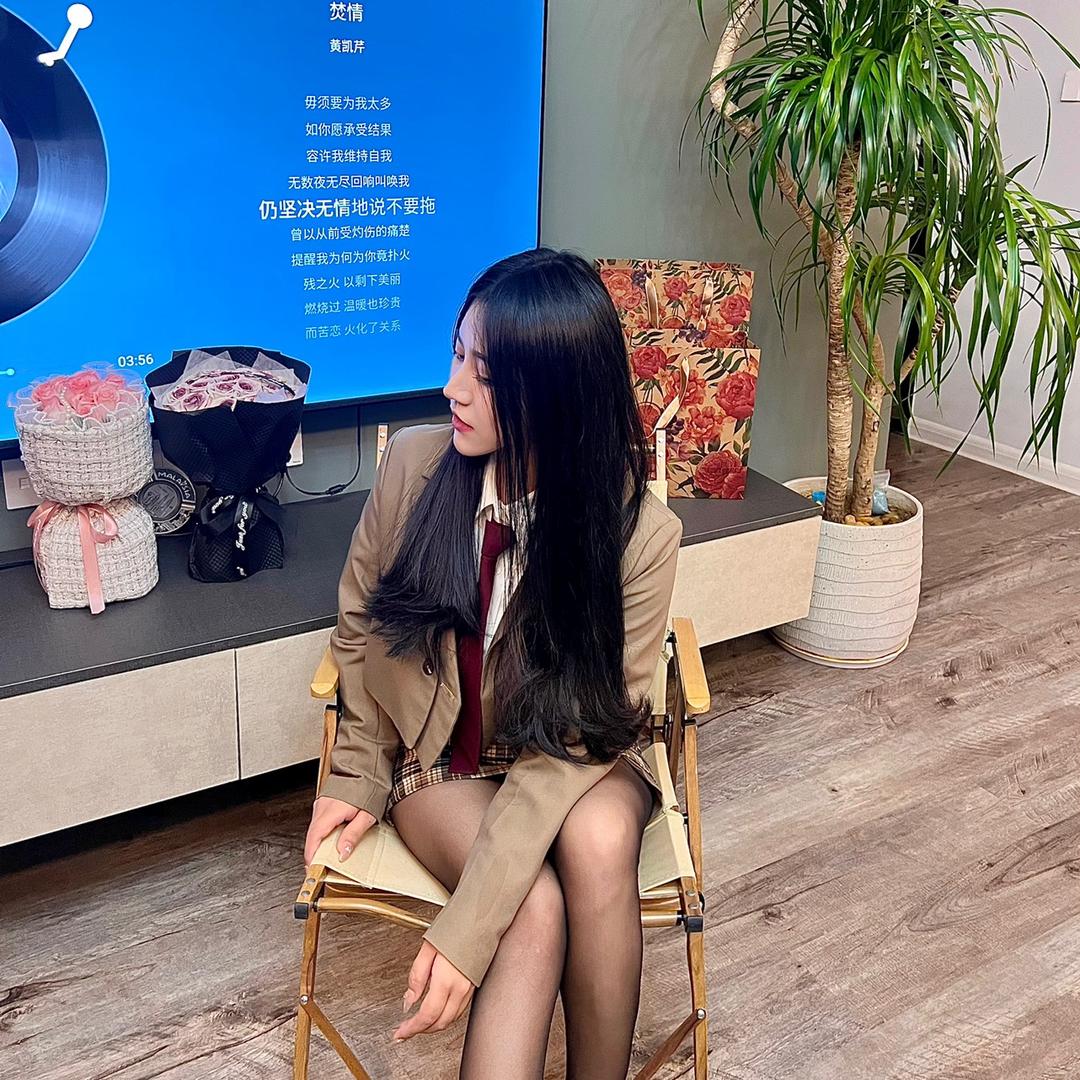 小卓一杯..