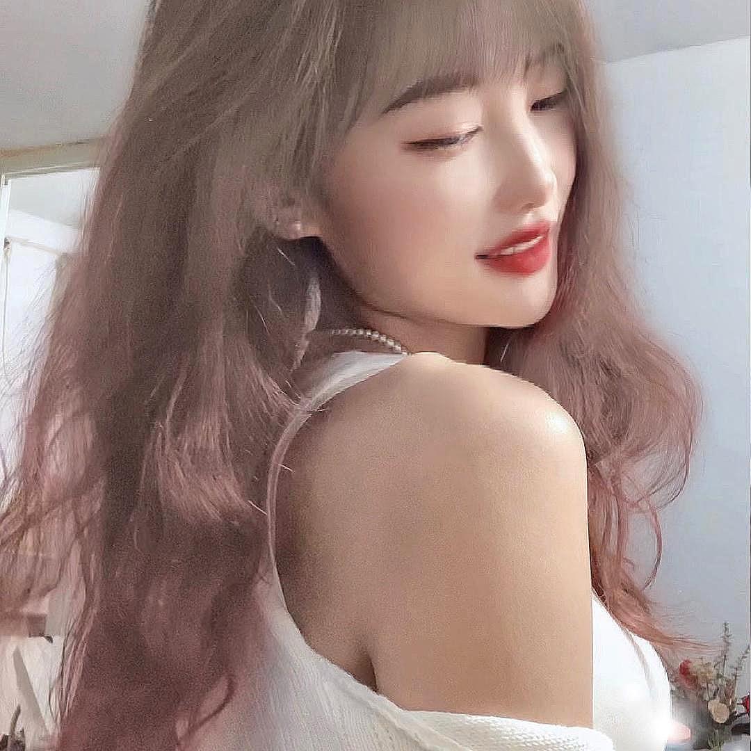 闪闪✨