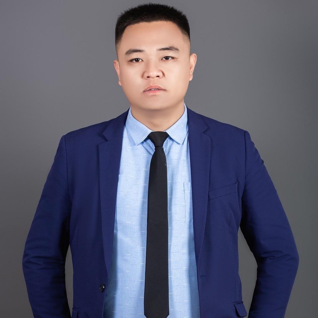 营销经理金英男