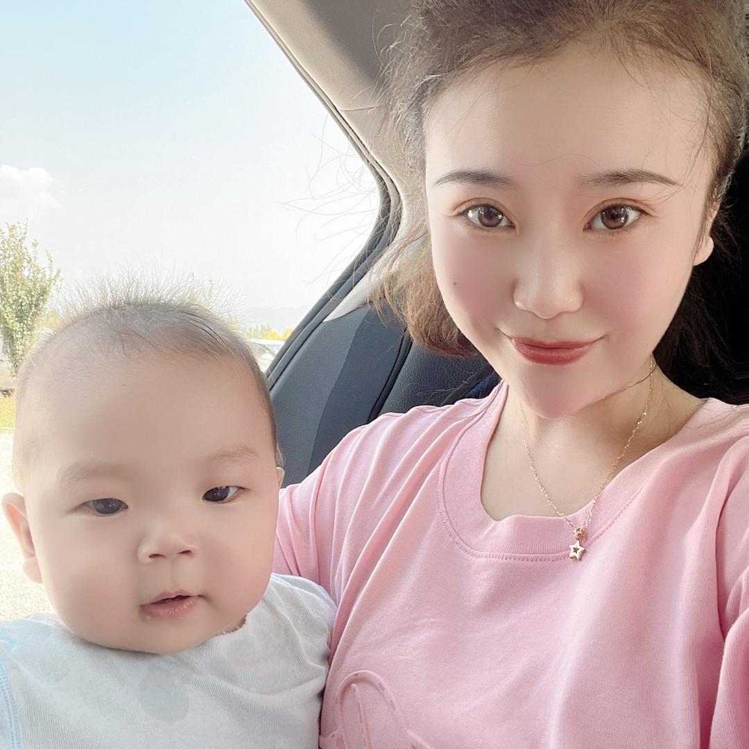 满意是个小臭臭