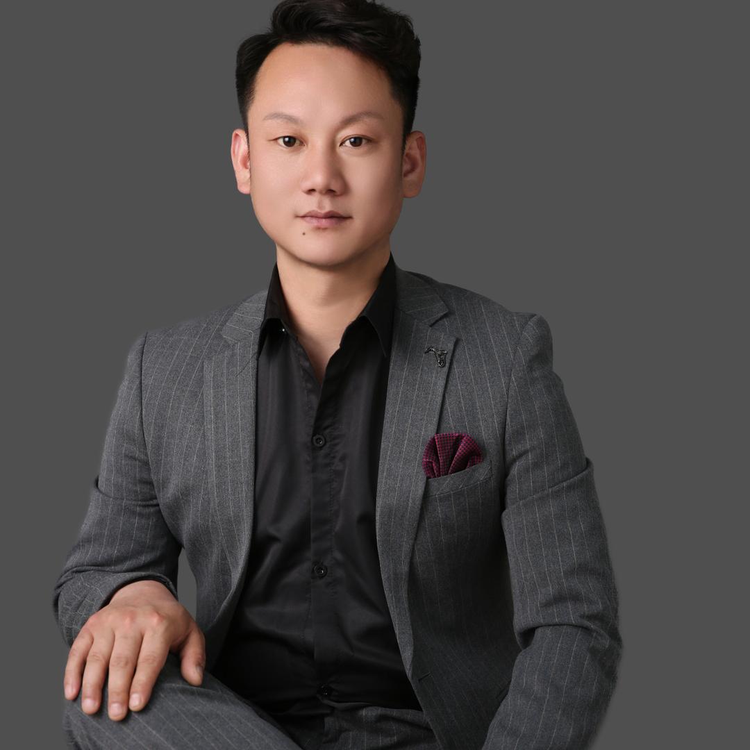 华魅电吹管杨豪