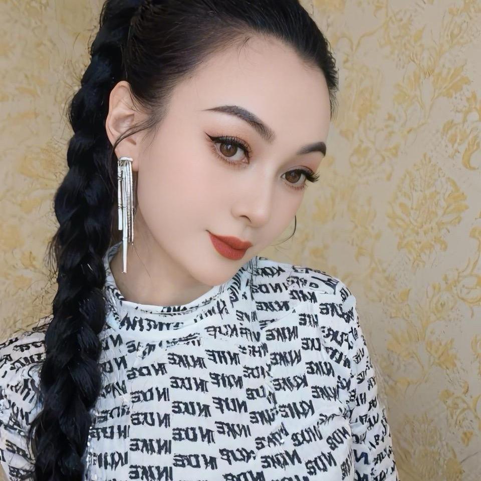 程家集欧货女装～调肤～丽萍