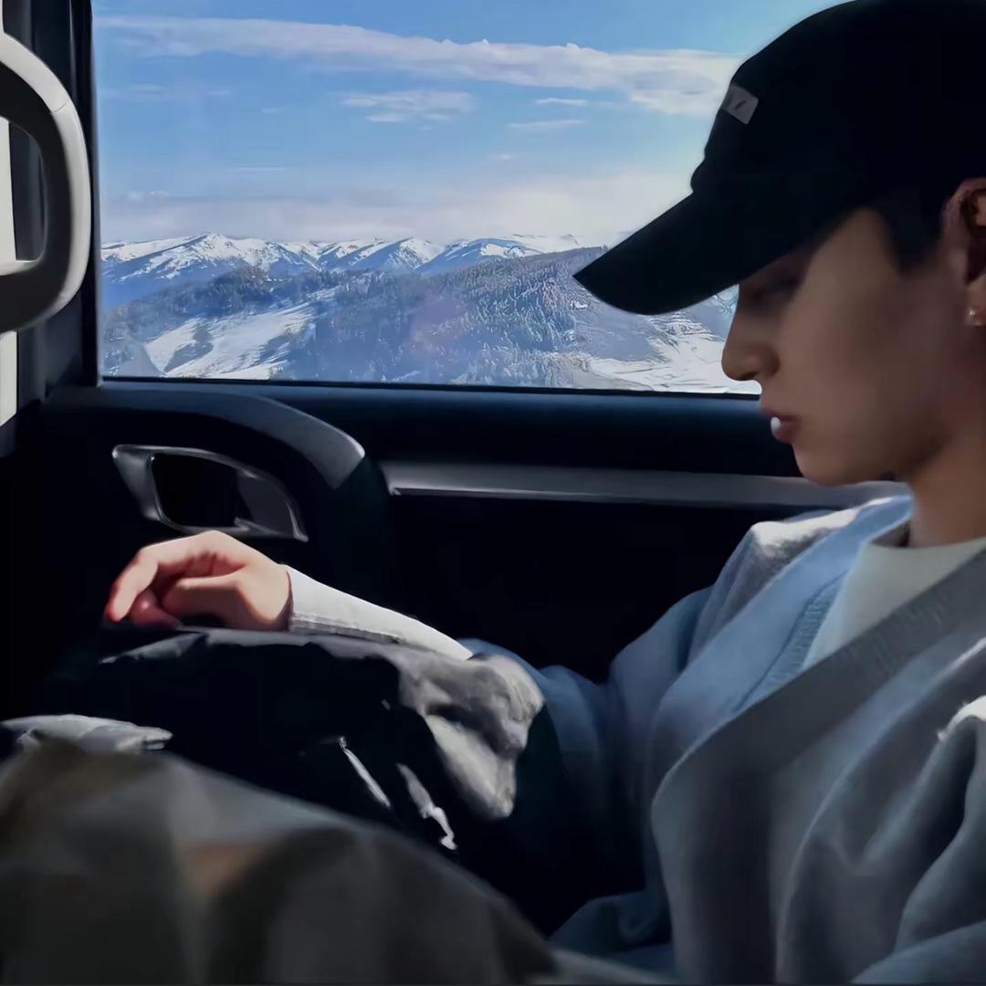 写字的江江同学✨✨