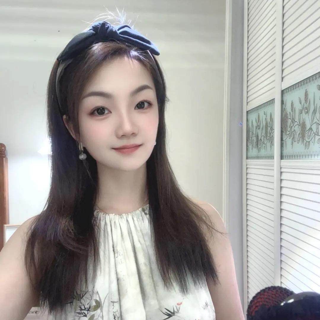 莉娅