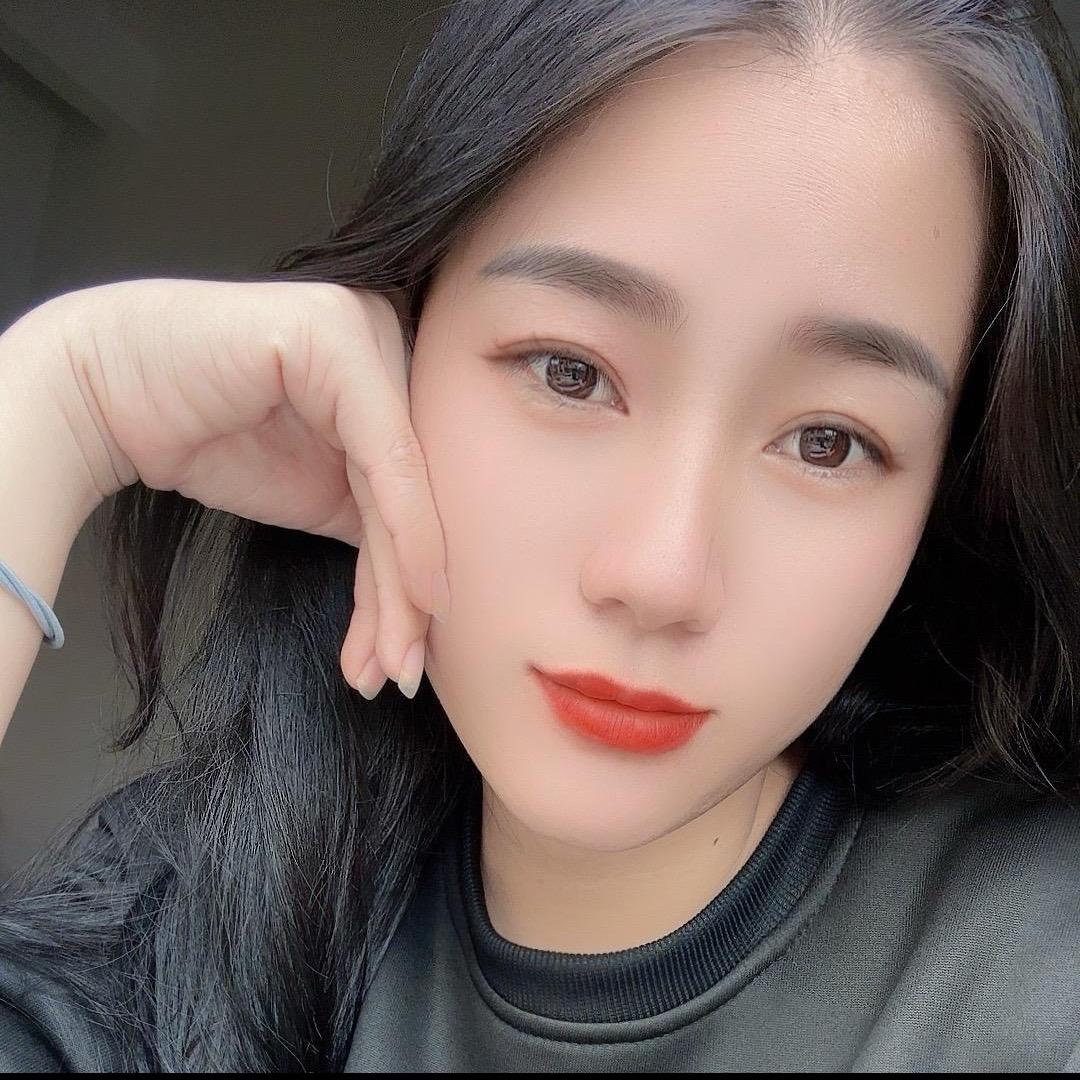 👧🏻¹⁹⁹⁵