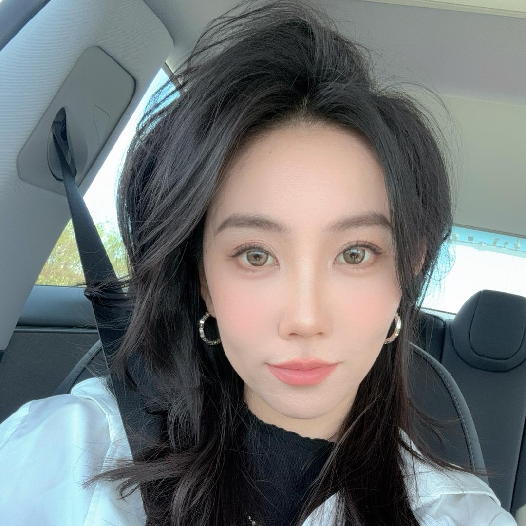 姝君吖.