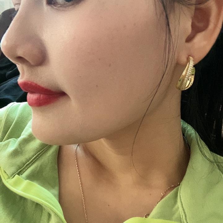 妍妍