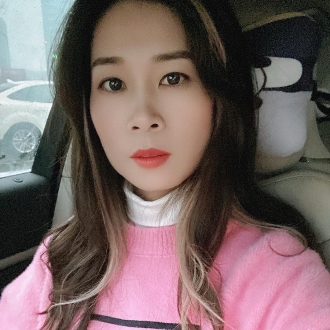 杨杨⚡️