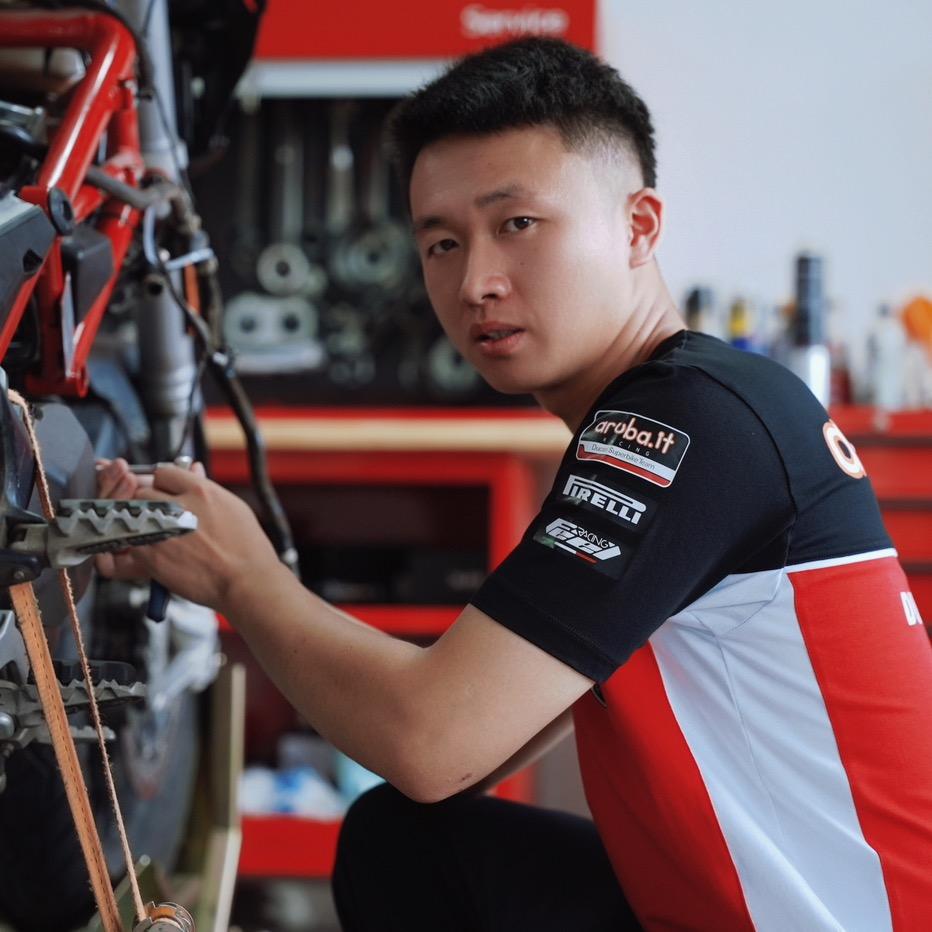 机械师🏍️石头