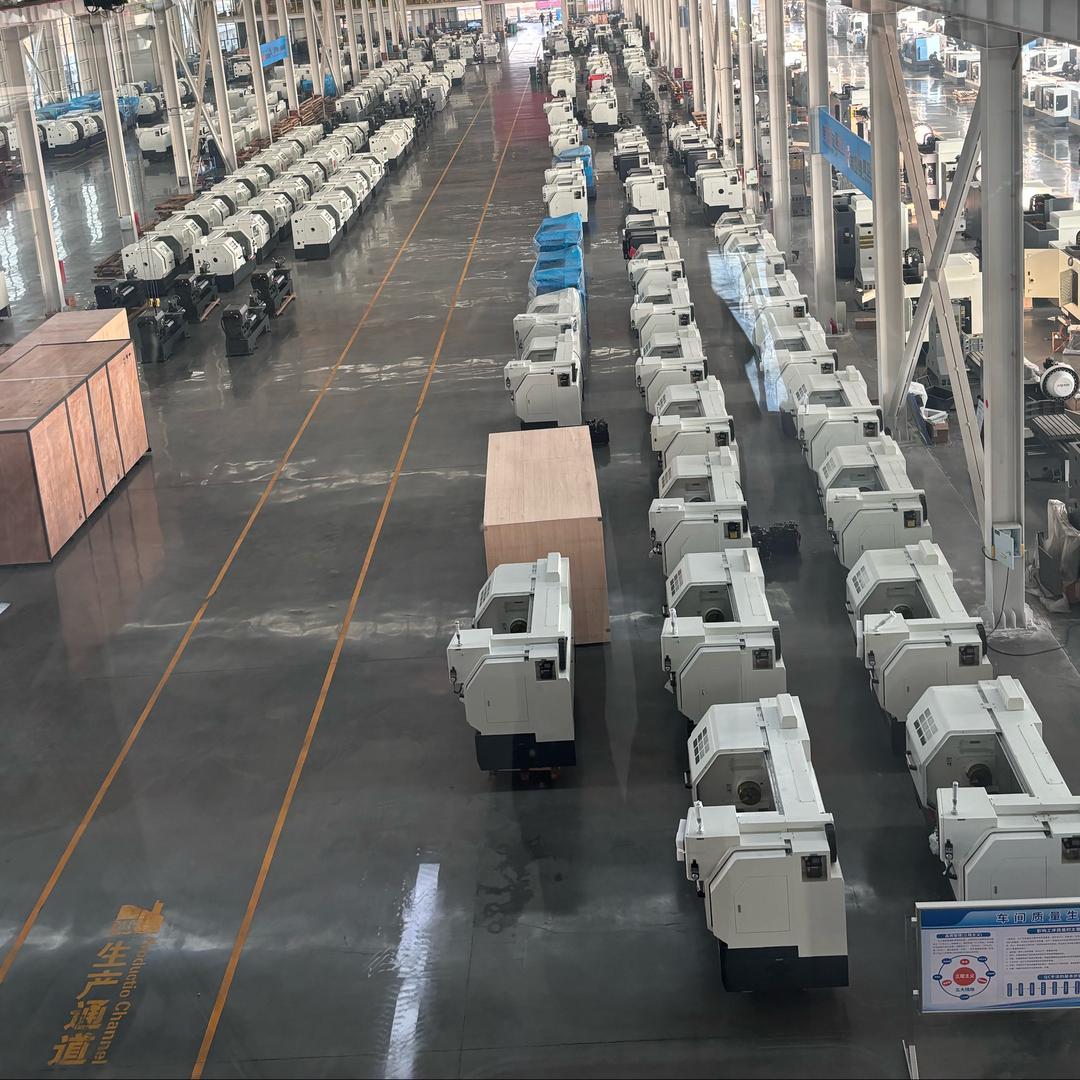 台诺数控机床-彭佳