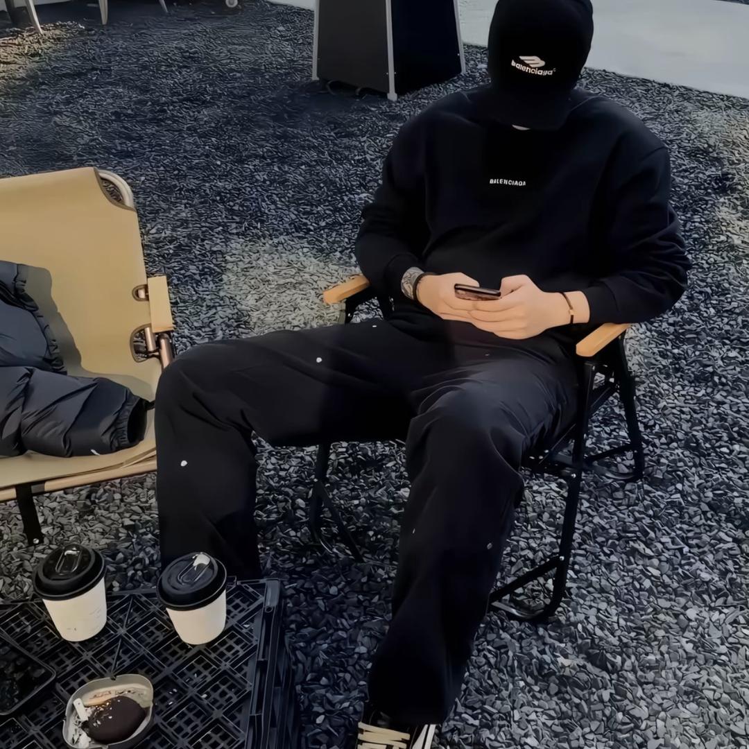 030