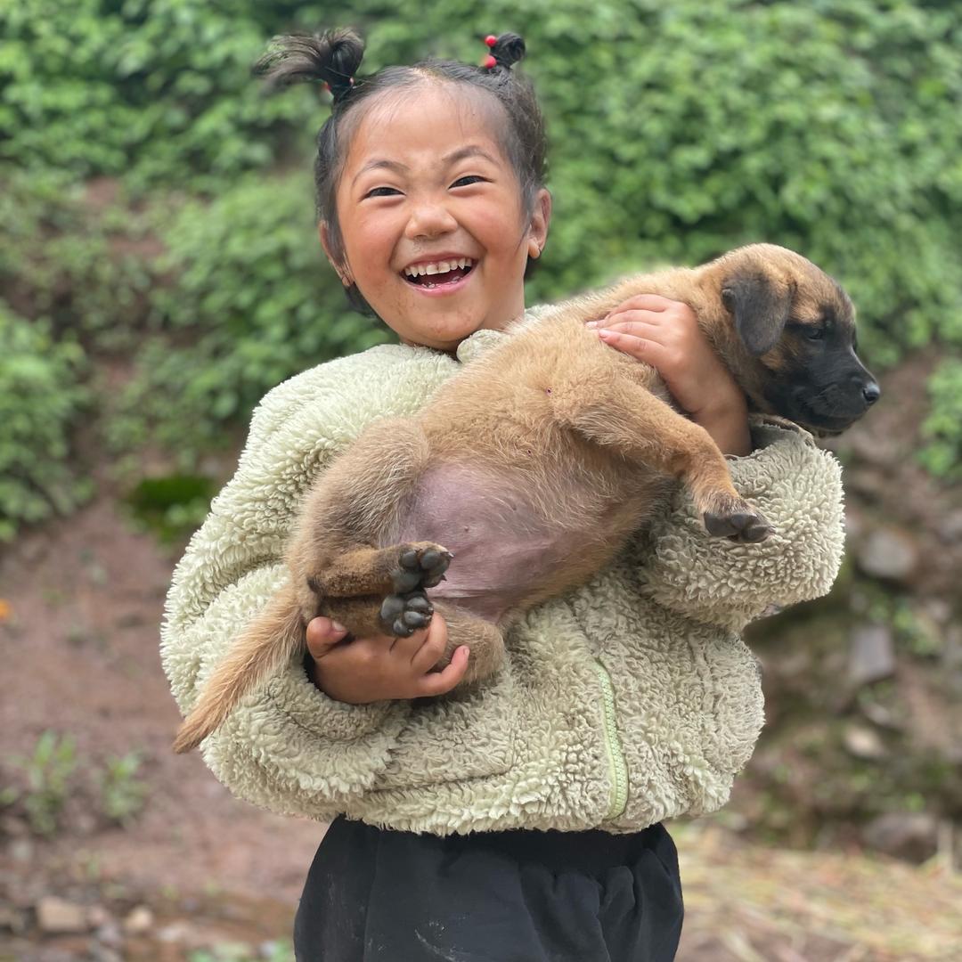 山区里的宝妈