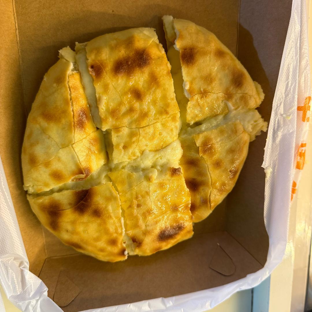 小雨爆浆榴莲芝士饼～（中心区