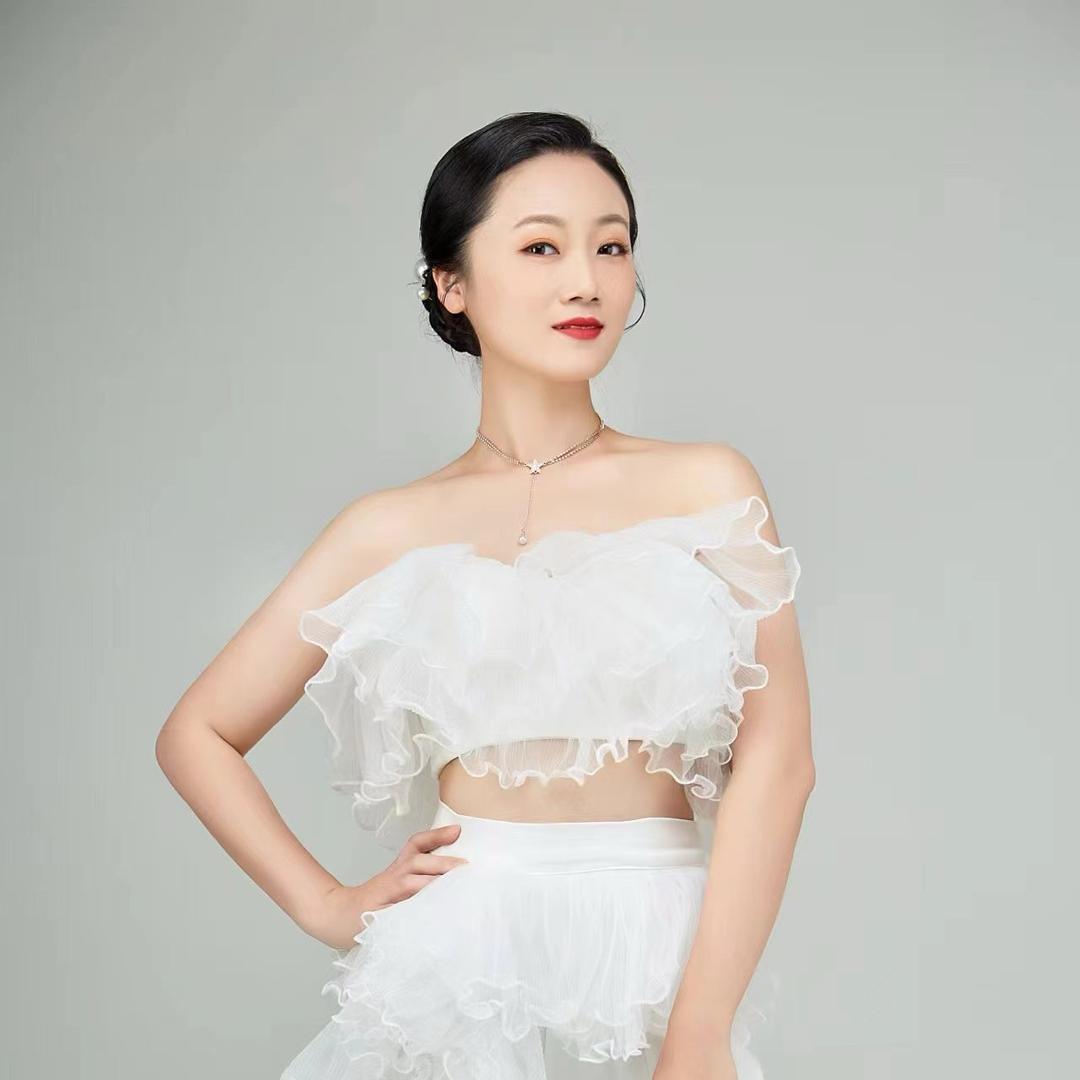 琳琳瑜伽小乐园