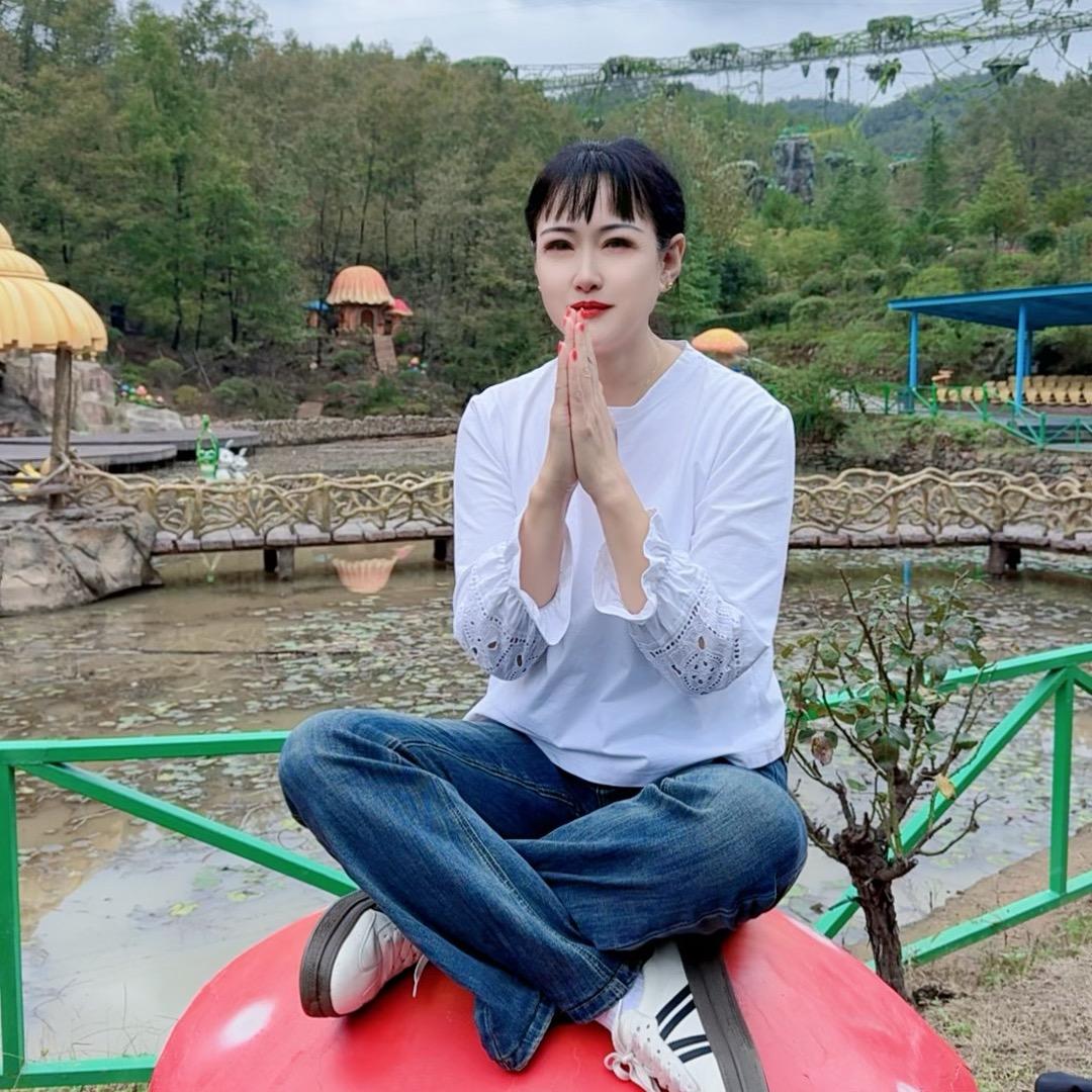 开心小燕子