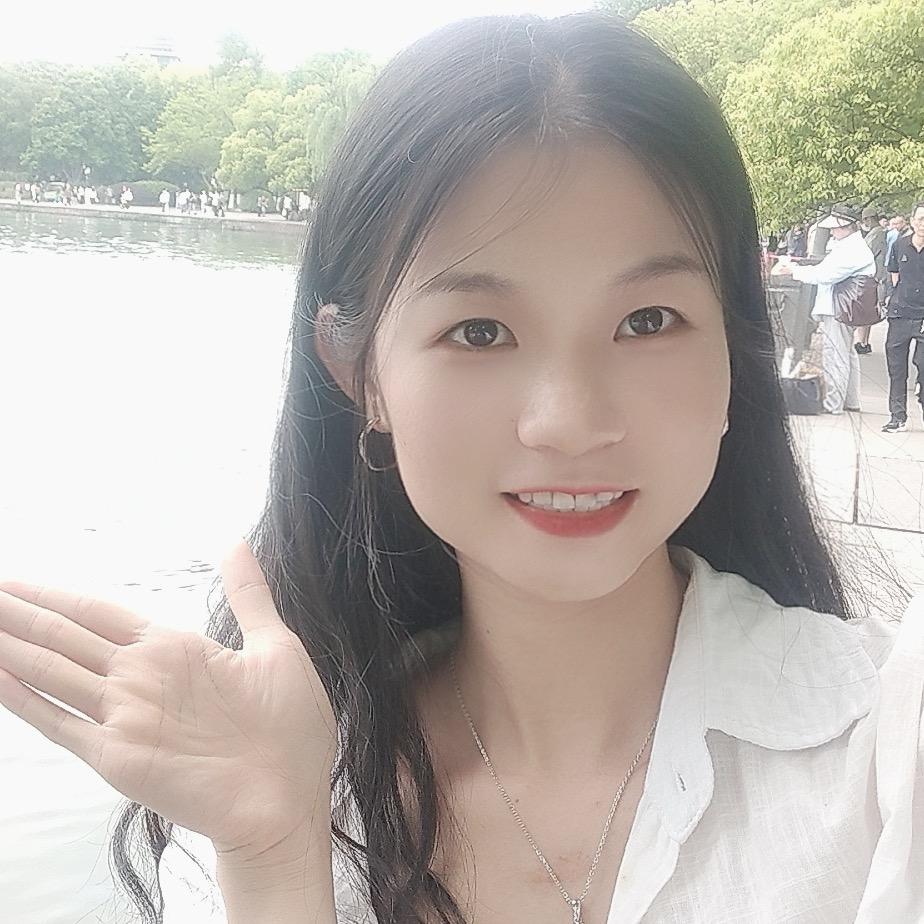 小萱爱钓鱼