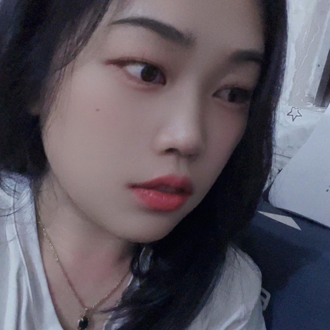 Y彩丽（点赞互动）