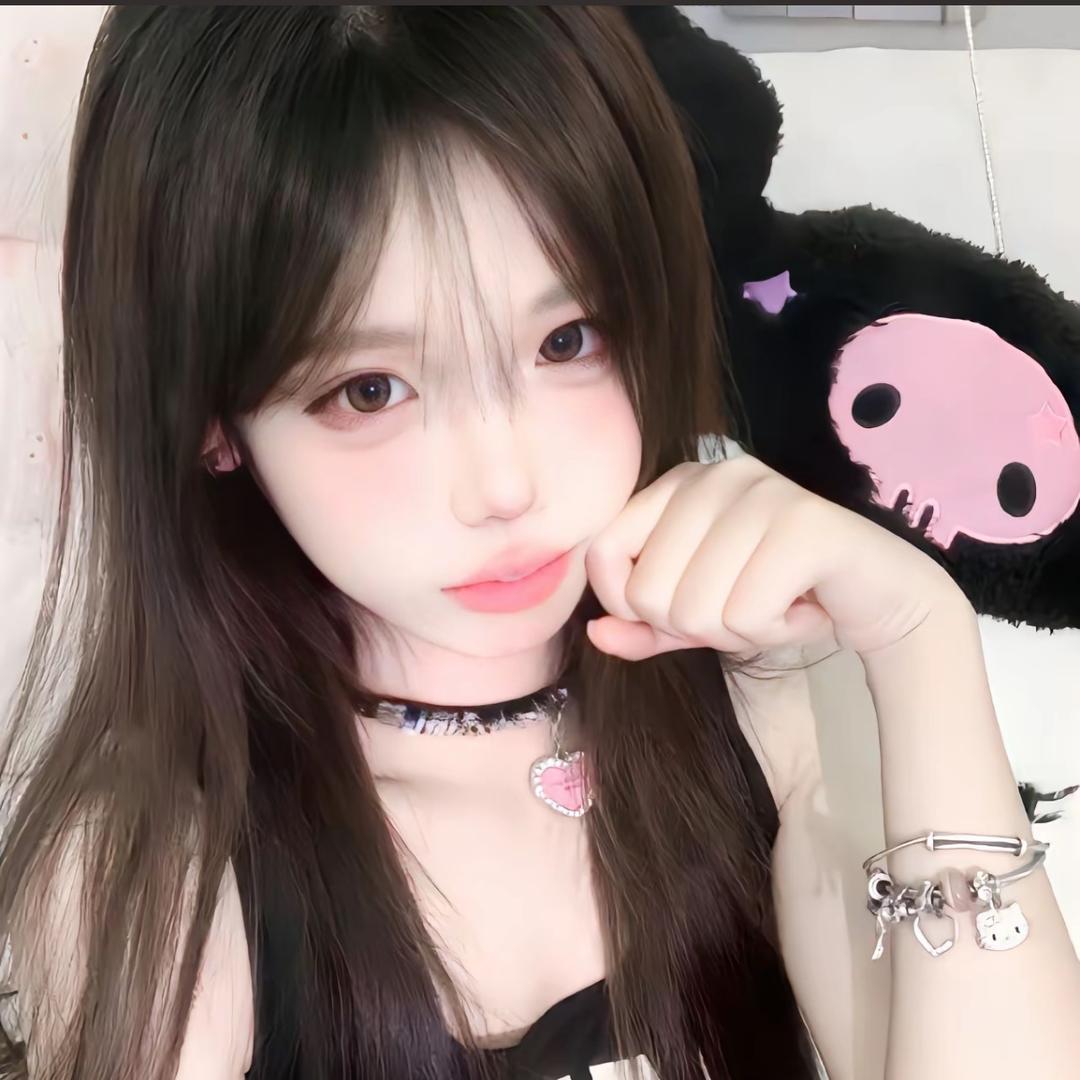姜姜EMILY