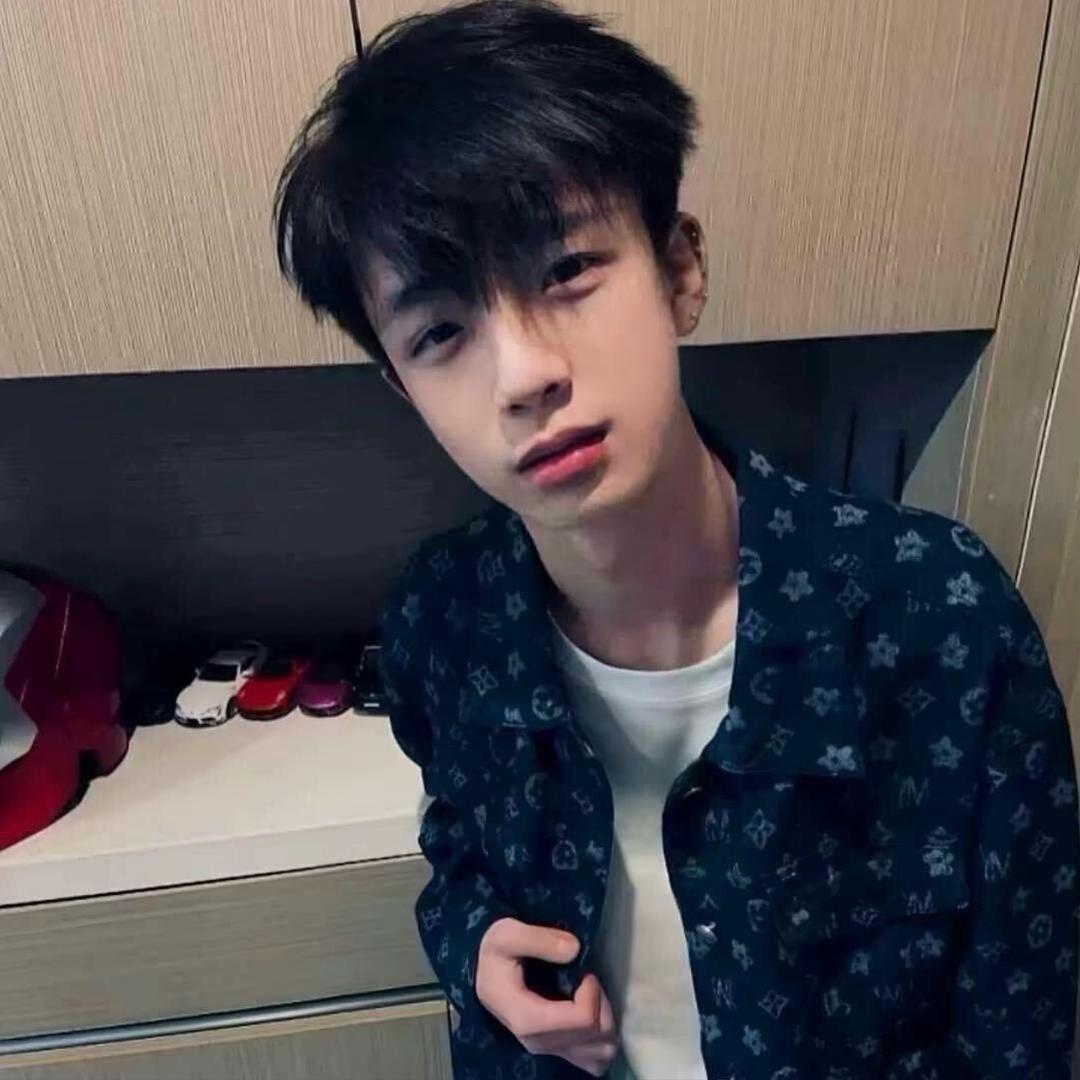 睡前打老婆·