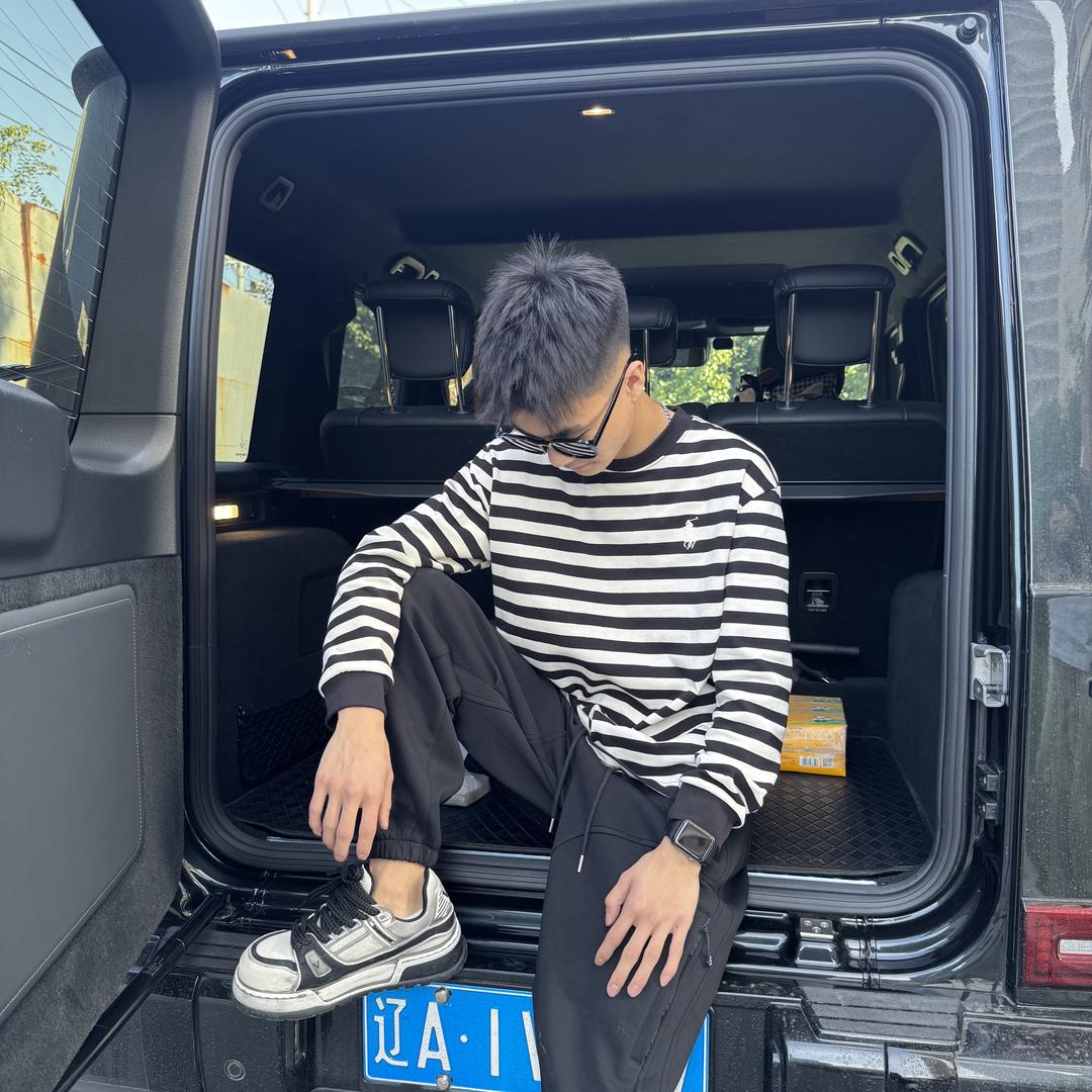 小赫的男装店